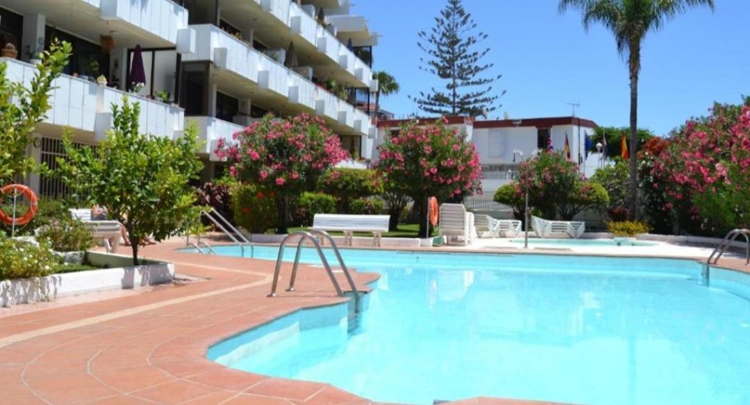 Don Quijote Apartment San Bartolomé Ngoại thất bức ảnh