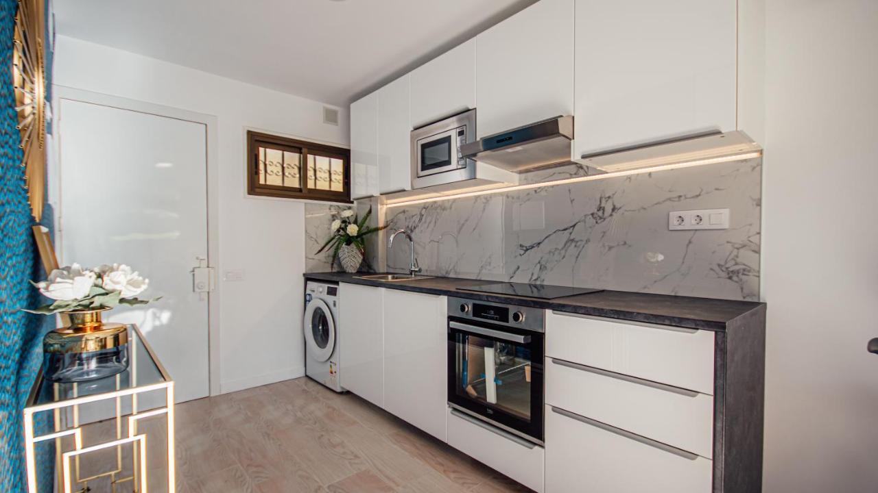 Don Quijote Apartment San Bartolomé Ngoại thất bức ảnh